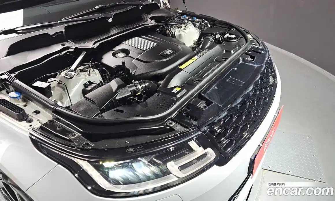 Land Rover Range Rover Sport 2019 3.0 автомат (гидро), фото 6