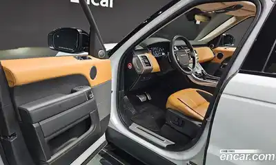 Land Rover Range Rover Sport 2019 3.0 автомат (гидро), миниатюра 10