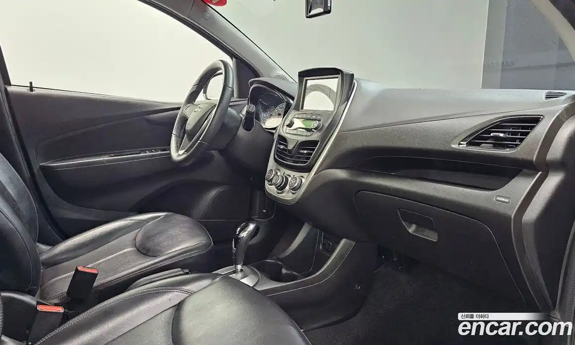 Chevrolet Spark 2016 1.0 автомат (гидро), фото 28