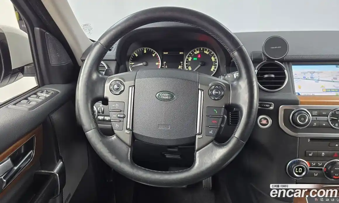 Land Rover Discovery 2015 3.0 автомат (гидро), фото 12