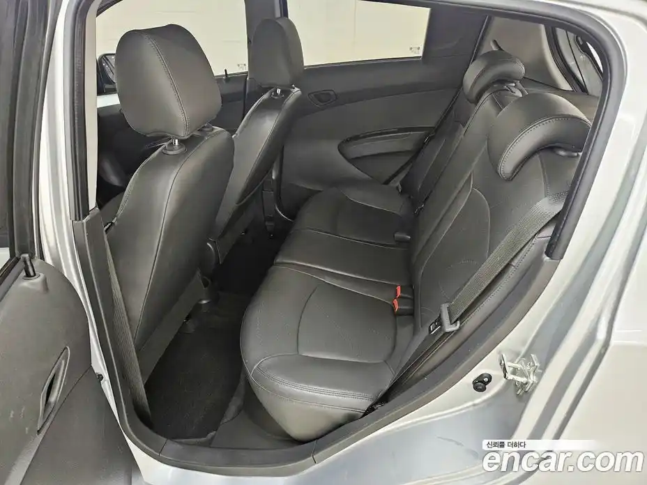 Chevrolet Spark 2015 1.0 автомат (гидро), фото 11