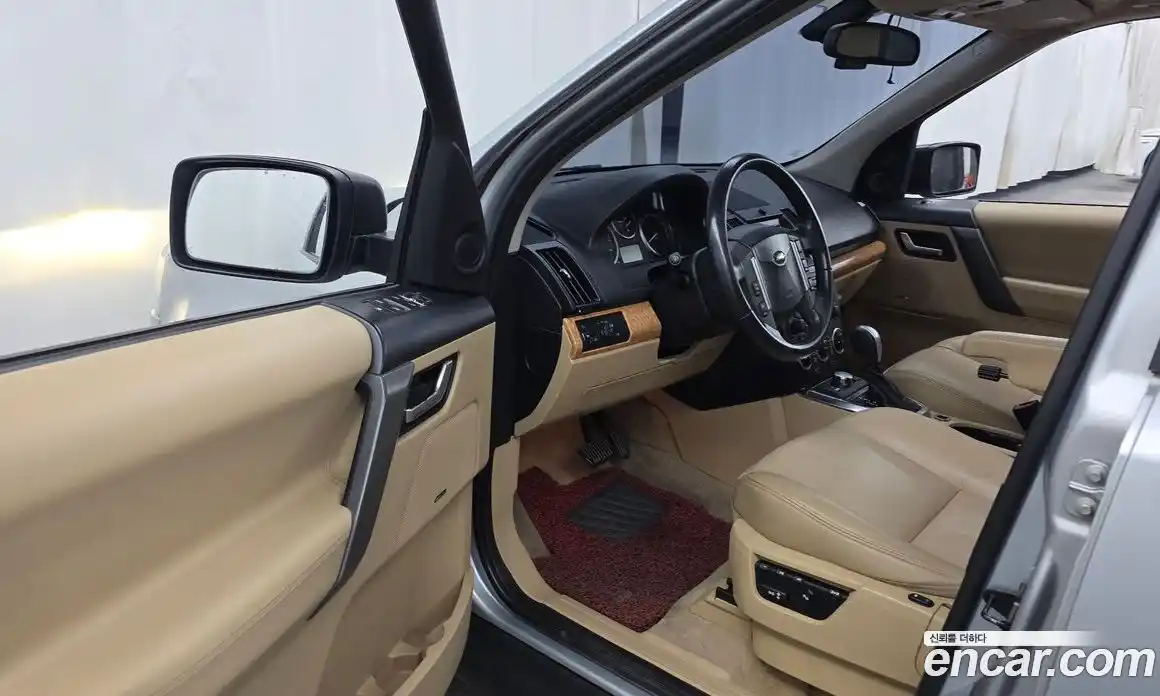 Land Rover Freelander 2007 3.2 автомат (гидро), фото 10