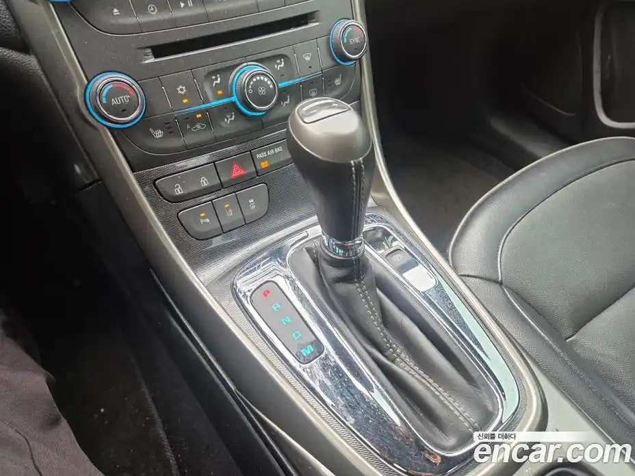 Chevrolet Malibu 2012 2.0 автомат (гидро), фото 11