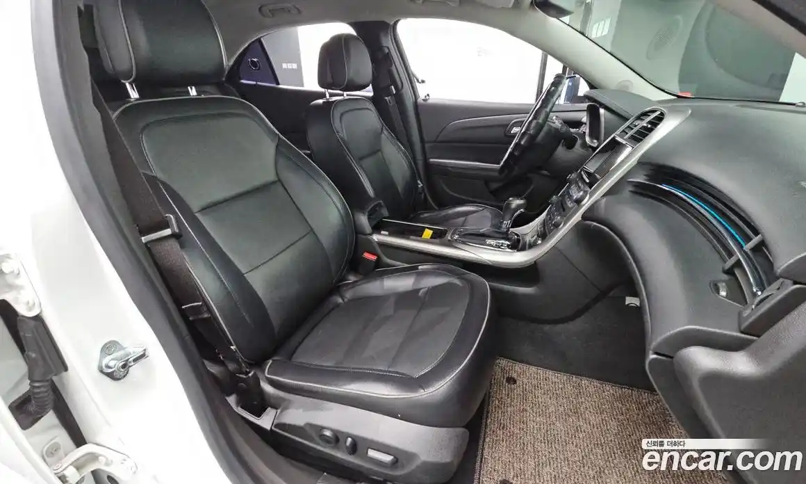 Chevrolet Malibu 2013 2.0 автомат (гидро), фото 15