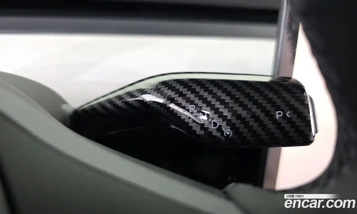 Tesla Model Y 2024 0.2 автомат (гидро), фото 11 Tesla Model Y 2024 0.2 автомат (гидро), фото 11