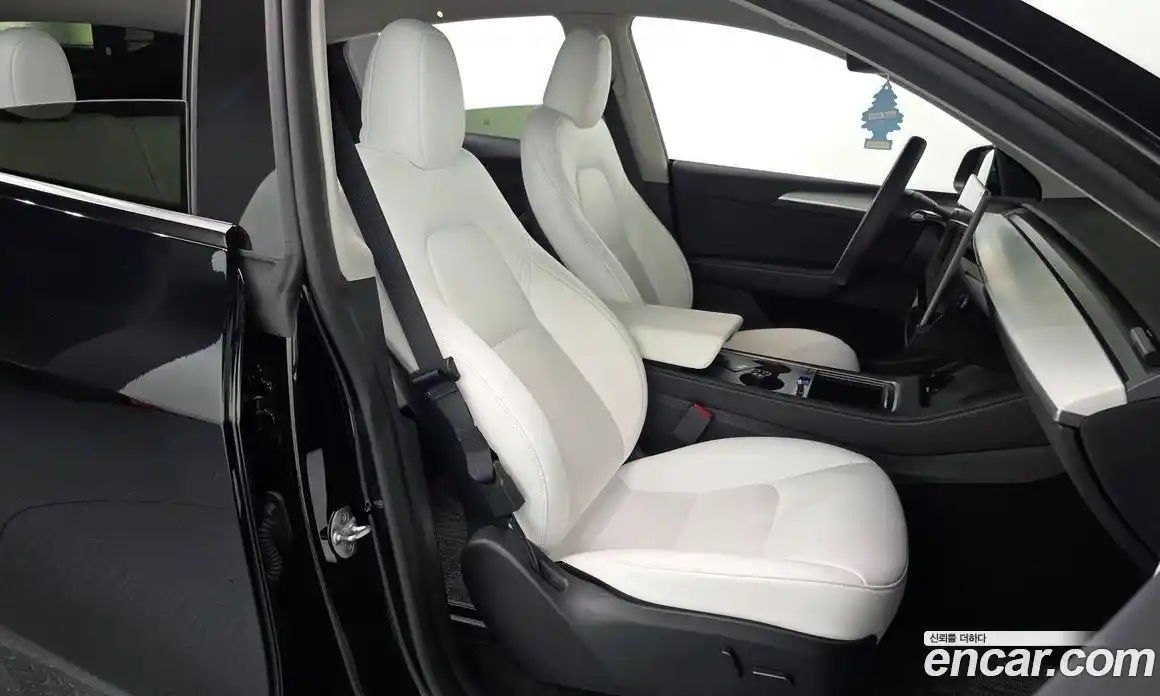 Tesla Model Y 2024 0.2 автомат (гидро), фото 15 Tesla Model Y 2024 0.2 автомат (гидро), фото 15