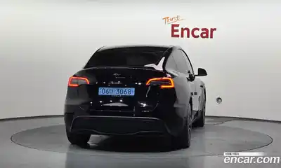 Tesla Model Y 2024 0.2 автомат (гидро), миниатюра 3 Tesla Model Y 2024 0.2 автомат (гидро), миниатюра 3