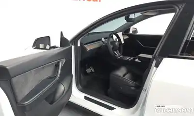 Tesla Model Y 2021 0.2 автомат (гидро), миниатюра 10 Tesla Model Y 2021 0.2 автомат (гидро), миниатюра 10