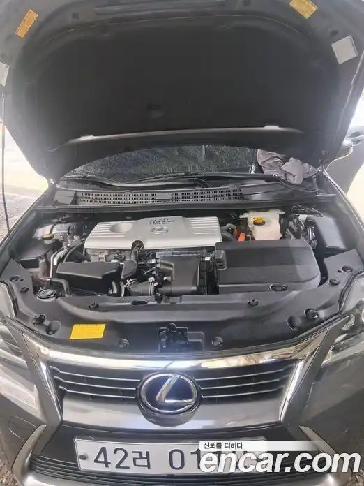 Lexus CT200h 2014 1.8 автомат (гидро), фото 8 Lexus CT200h 2014 1.8 автомат (гидро), фото 8