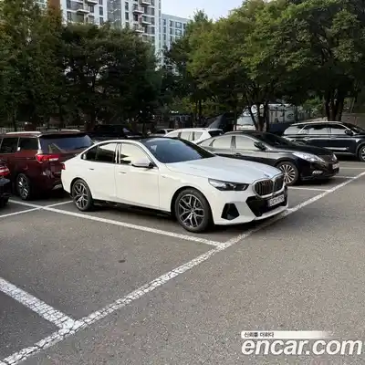BMW 5 серия, 2025, 758 км