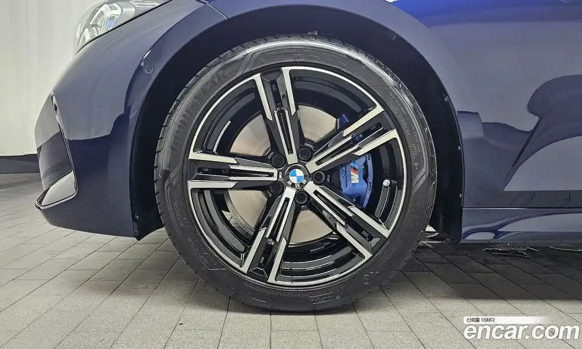 BMW 3 серия 2025 2.0 автомат (гидро), фото 5