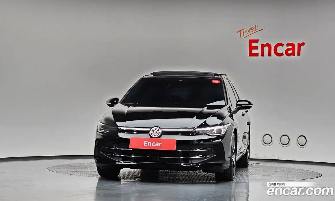 Volkswagen Golf 2025 2.0 автомат (гидро), фото 3