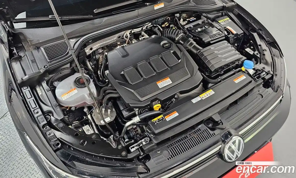 Volkswagen Golf 2025 2.0 автомат (гидро), фото 6