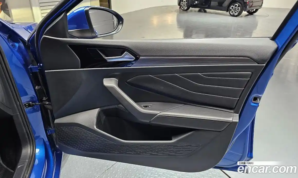 Volkswagen Jetta 2023 1.5 автомат (гидро), фото 14