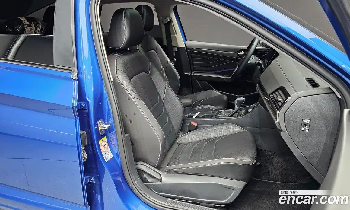 Volkswagen Jetta 2023 1.5 автомат (гидро), фото 16