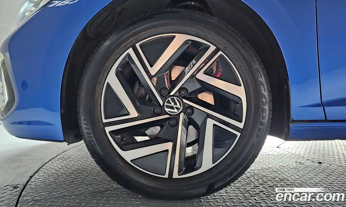 Volkswagen Jetta 2023 1.5 автомат (гидро), фото 5