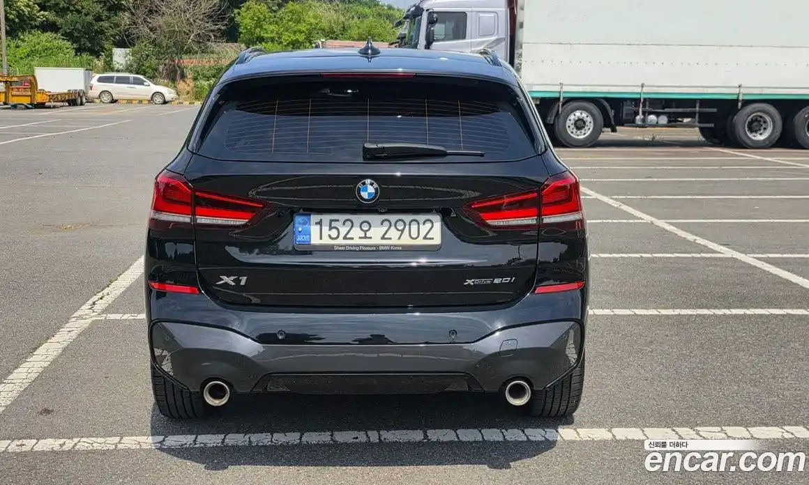 BMW X1 2022 2.0 автомат (гидро), фото 6