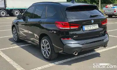 BMW X1 2022 2.0 автомат (гидро), миниатюра 7