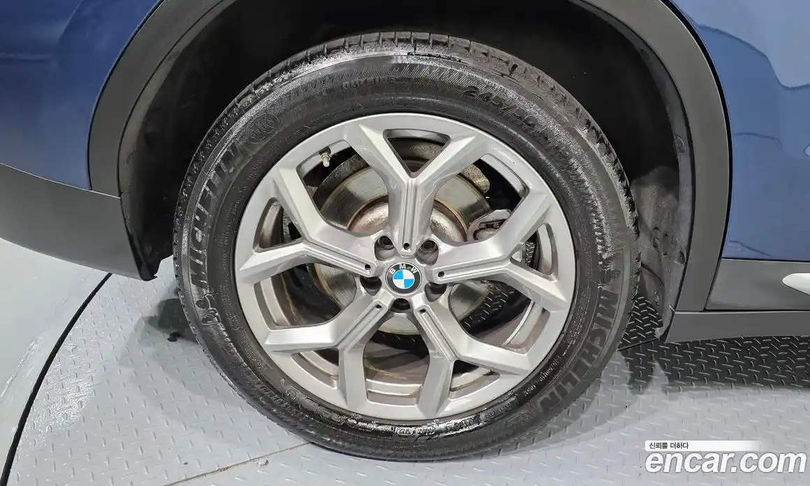 BMW X3 2023 2.0 автомат (гидро), фото 5