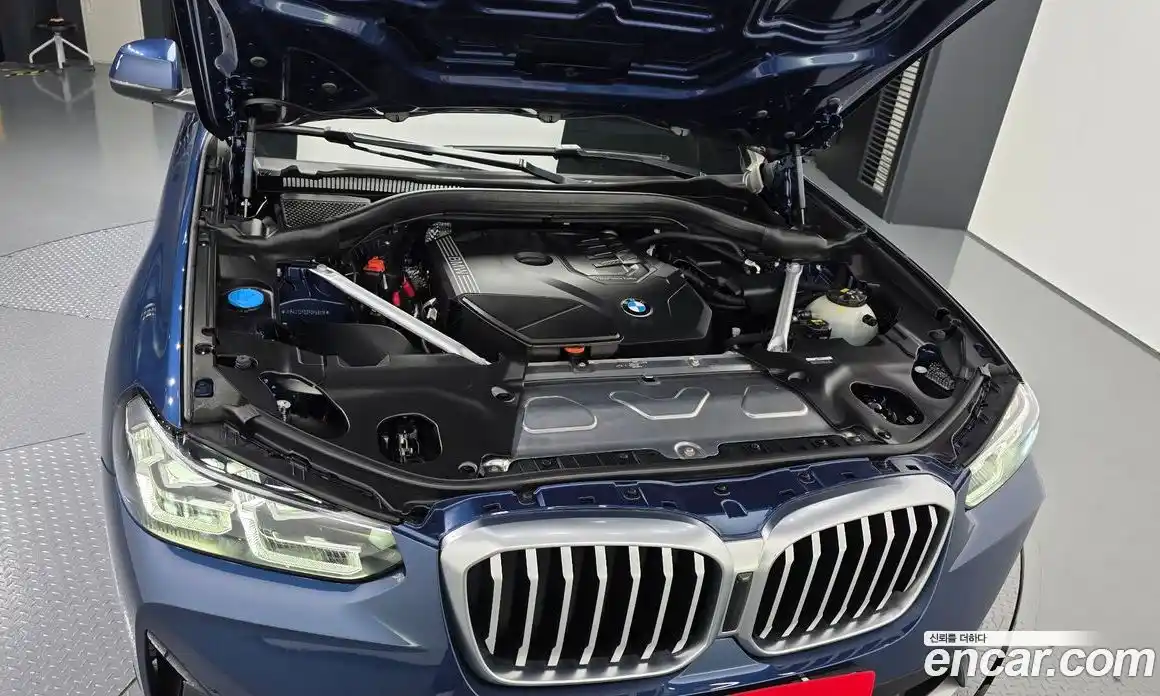 BMW X3 2023 2.0 автомат (гидро), фото 6