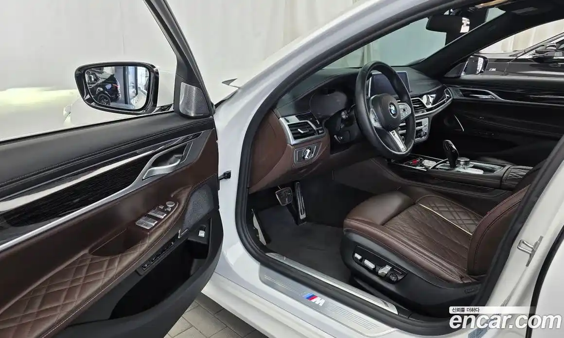BMW 7 серия 2022 3.0 автомат (гидро), фото 13