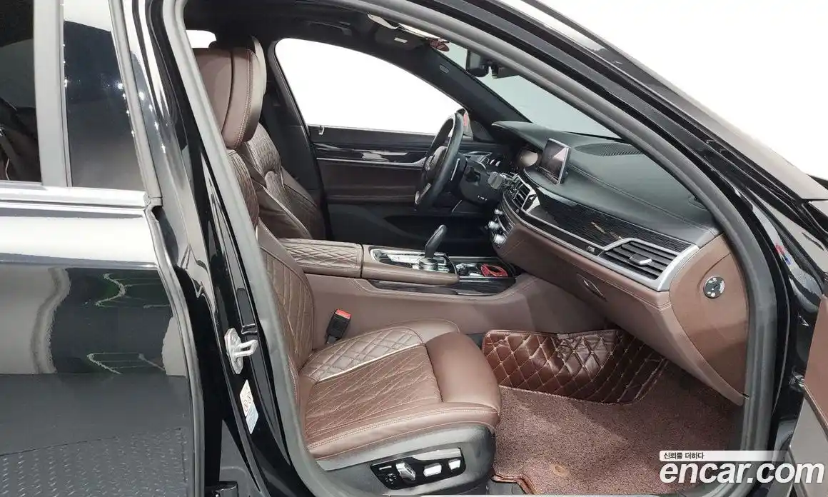 BMW 7 серия 2019 3.0 автомат (гидро), фото 16