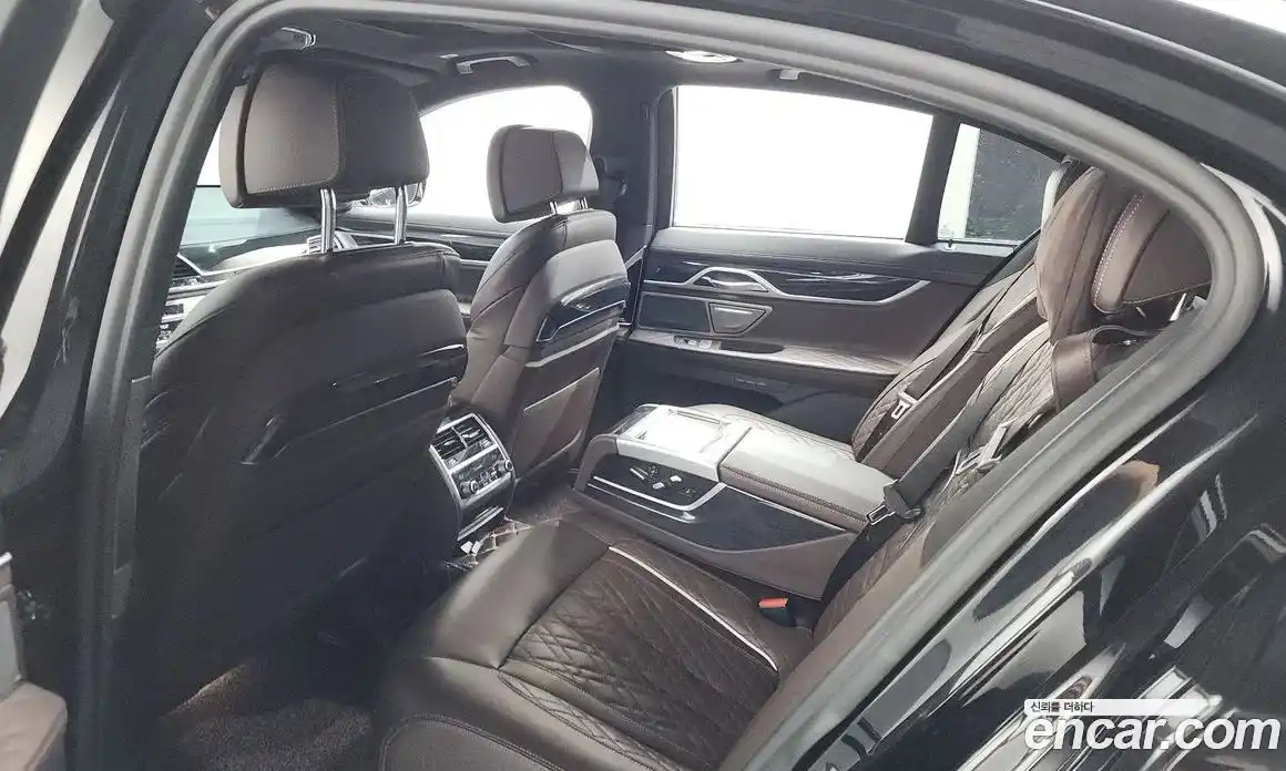 BMW 7 серия 2019 3.0 автомат (гидро), фото 27