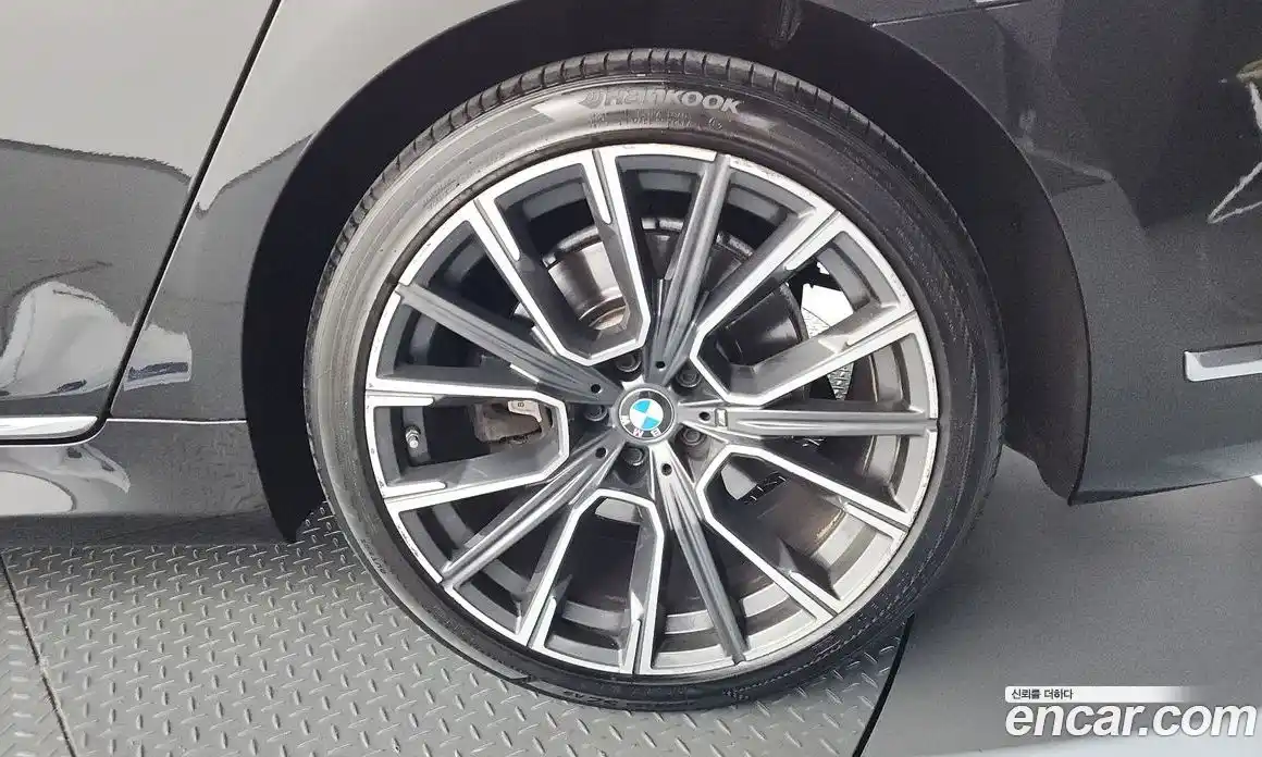 BMW 7 серия 2019 3.0 автомат (гидро), фото 7