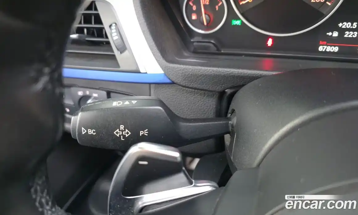 BMW 3 серия 2017 2.0 автомат (гидро), фото 32