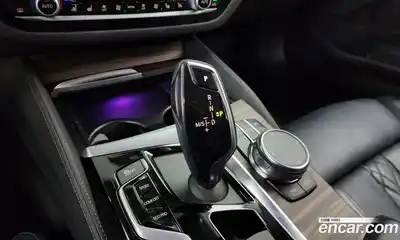 BMW 5 серия 2018 2.0 автомат (гидро), миниатюра 12