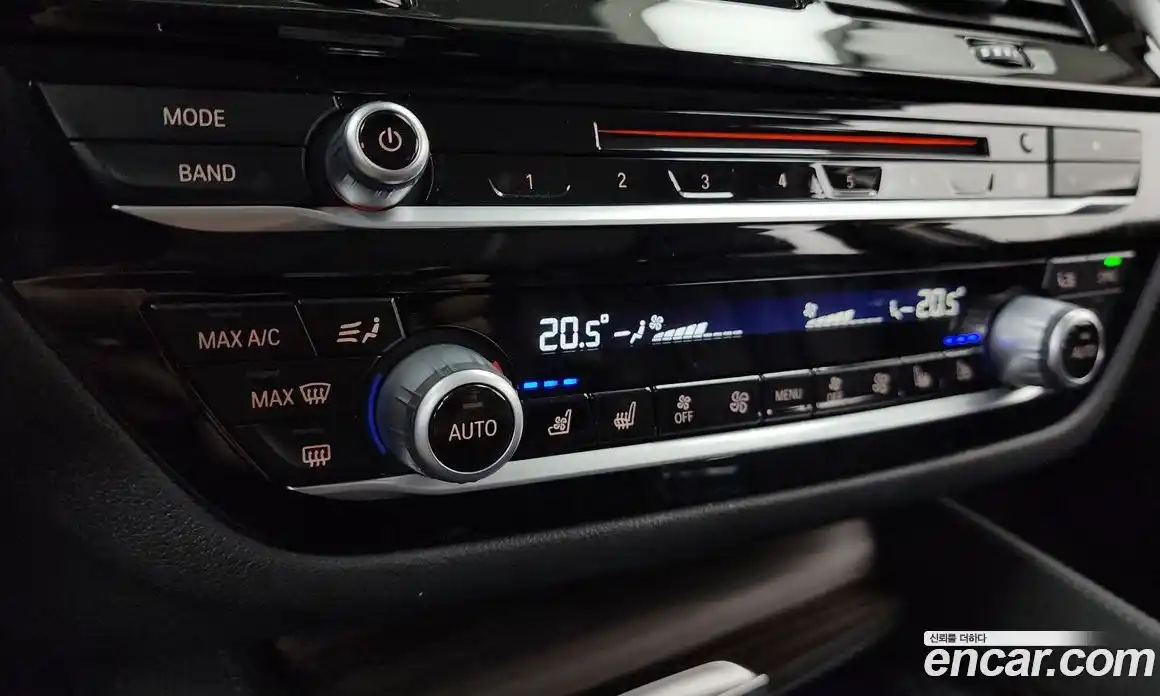 BMW 5 серия 2018 2.0 автомат (гидро), фото 34