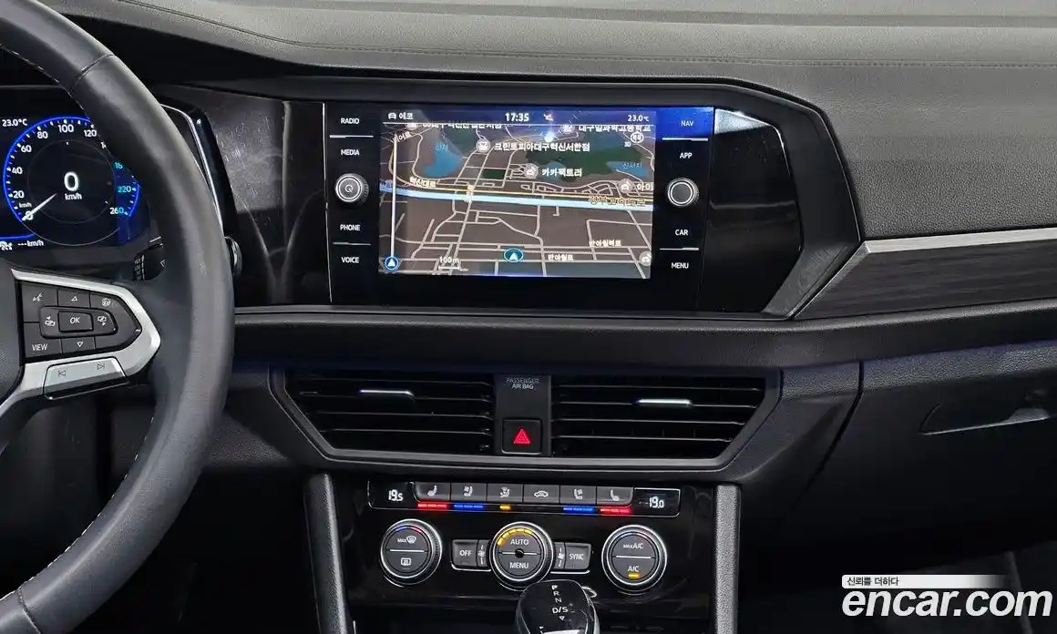 Volkswagen Jetta 2022 1.5 автомат (гидро), фото 17