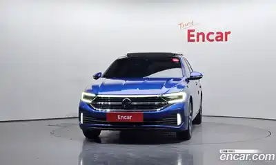 Volkswagen Jetta 2022 1.5 автомат (гидро), миниатюра 3