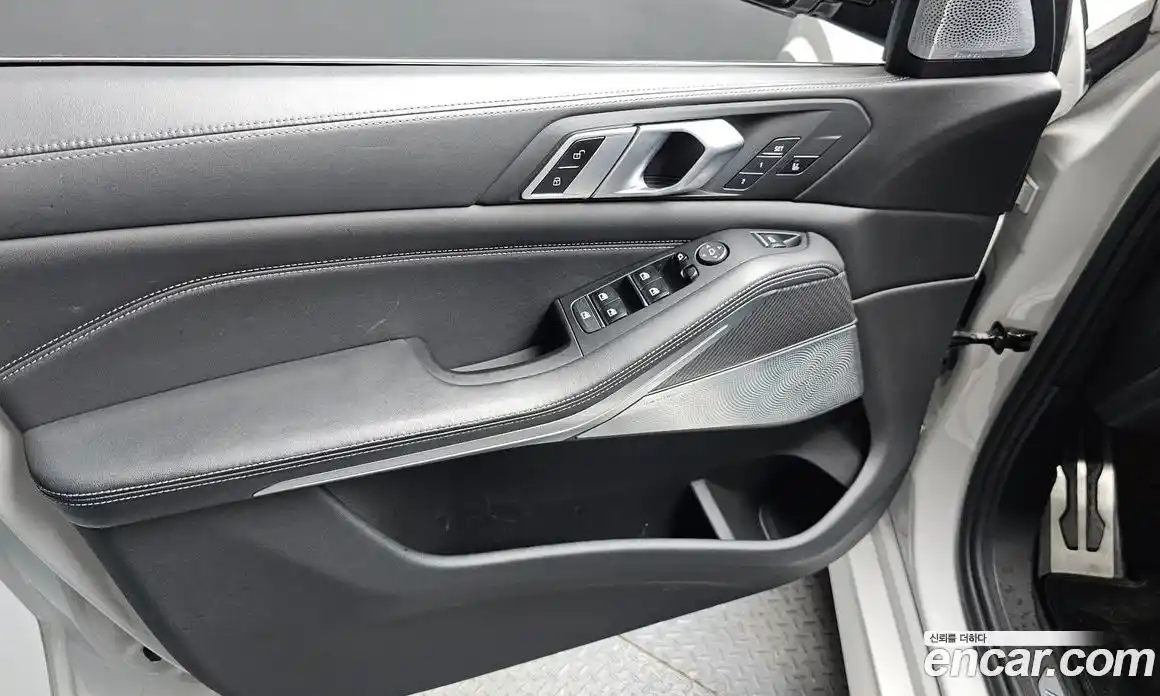 BMW X5M 2020 4.4 автомат (гидро), фото 14