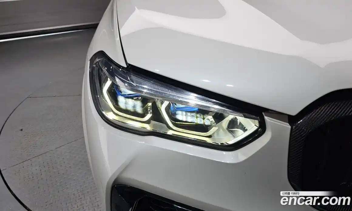 BMW X5M 2020 4.4 автомат (гидро), фото 8