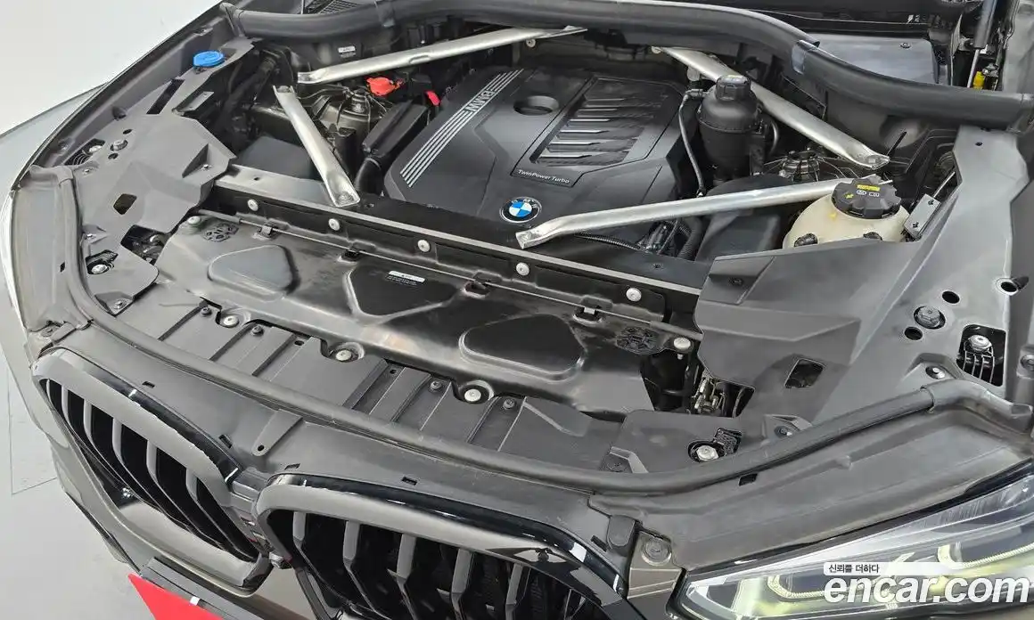 BMW X6 2021 3.0 автомат (гидро), фото 6