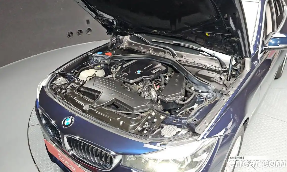 BMW 3 серия 2020 2.0 автомат (гидро), фото 6