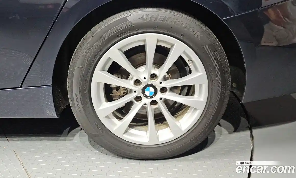 BMW 3 серия 2020 2.0 автомат (гидро), фото 7