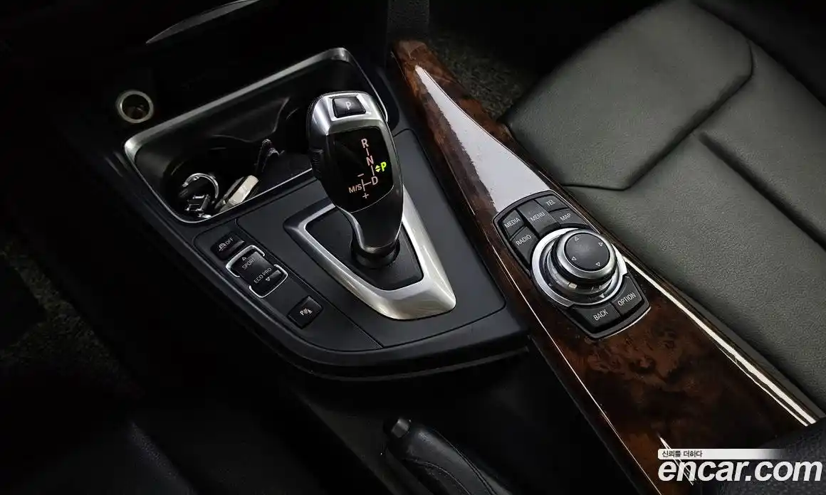 BMW 3 серия 2013 2.0 автомат (гидро), фото 9
