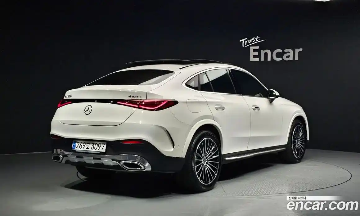 Mercedes-Benz GLC-Class 2024 2.0 гидро, фото 2 Mercedes-Benz GLC-Class 2024 2.0 гидро, фото 2