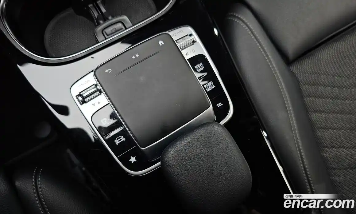 Mercedes-Benz A-Class 2019 2.0 гидро, фото 24 Mercedes-Benz A-Class 2019 2.0 гидро, фото 24