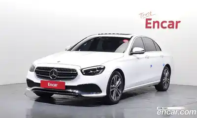 Mercedes-Benz E-Class, 2023, 34 469 км