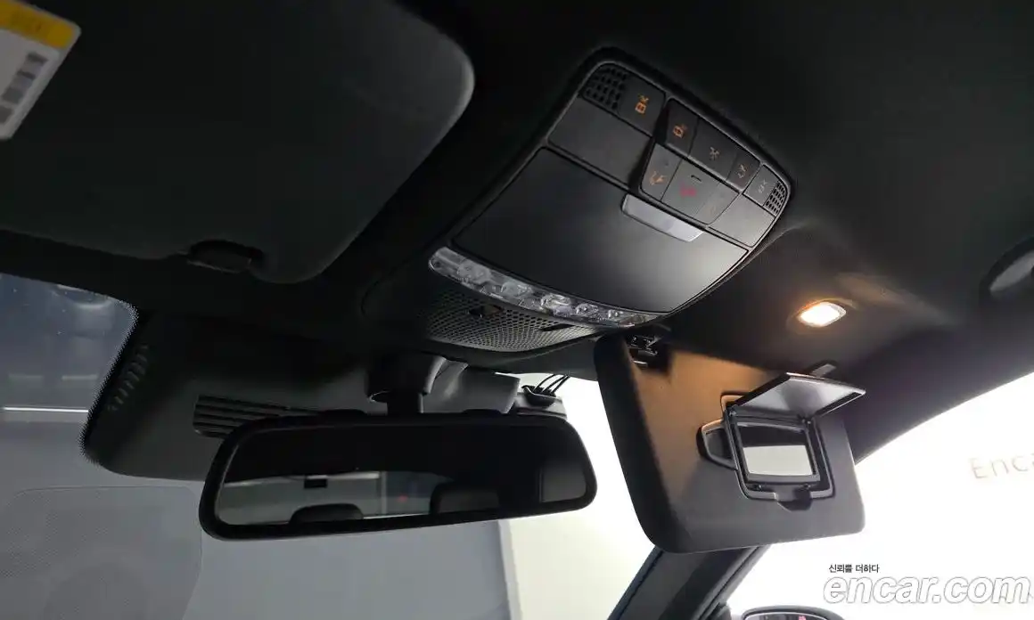 Mercedes-Benz GLC-Class 2019 2.0 гидро, фото 24 Mercedes-Benz GLC-Class 2019 2.0 гидро, фото 24