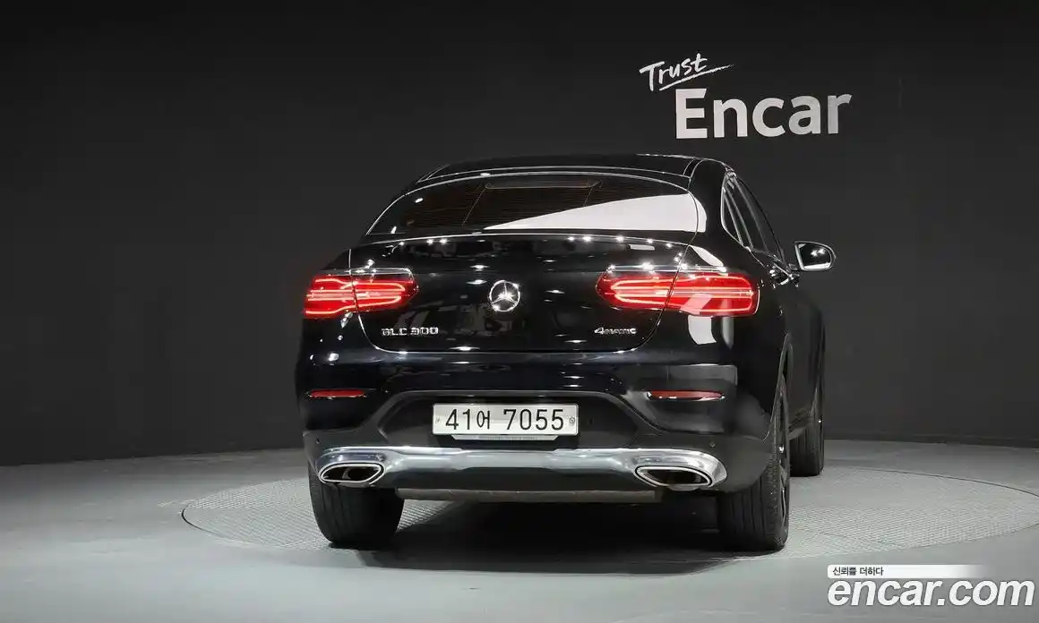 Mercedes-Benz GLC-Class 2019 2.0 гидро, фото 4 Mercedes-Benz GLC-Class 2019 2.0 гидро, фото 4