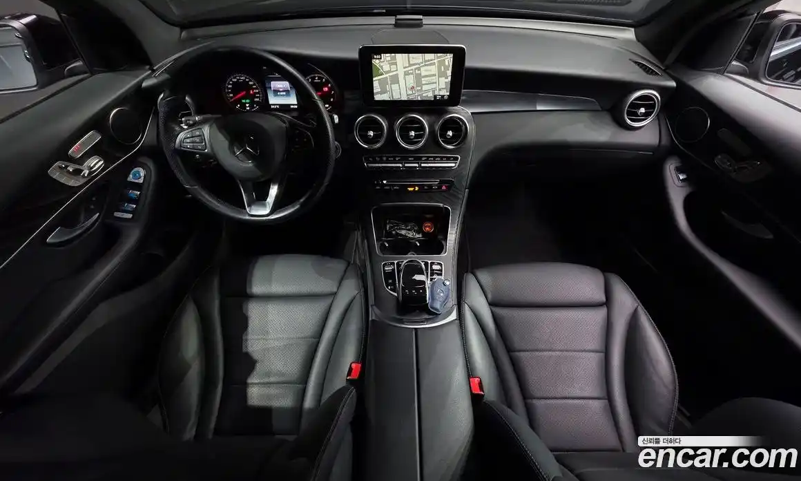 Mercedes-Benz GLC-Class 2019 2.0 гидро, фото 10 Mercedes-Benz GLC-Class 2019 2.0 гидро, фото 10