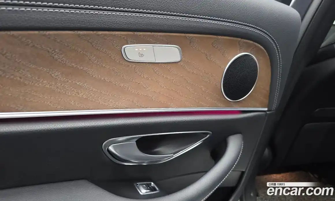 Mercedes-Benz E-Class 2021 2.0 автомат (гидро), фото 24