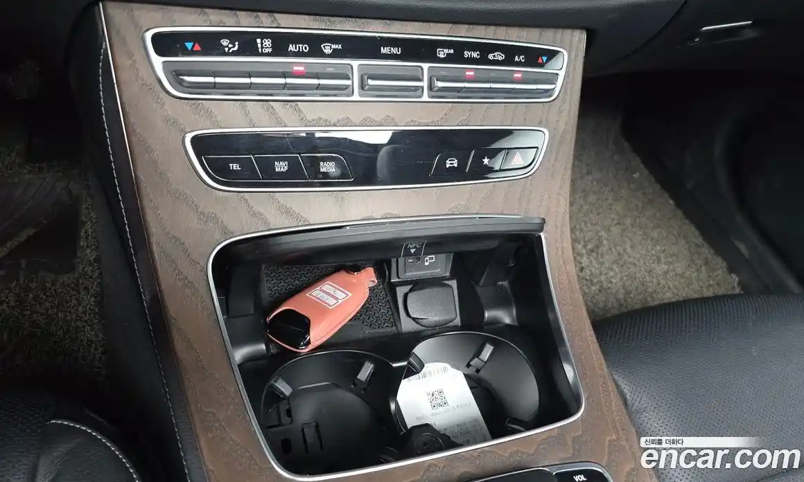 Mercedes-Benz E-Class 2021 2.0 автомат (гидро), фото 32