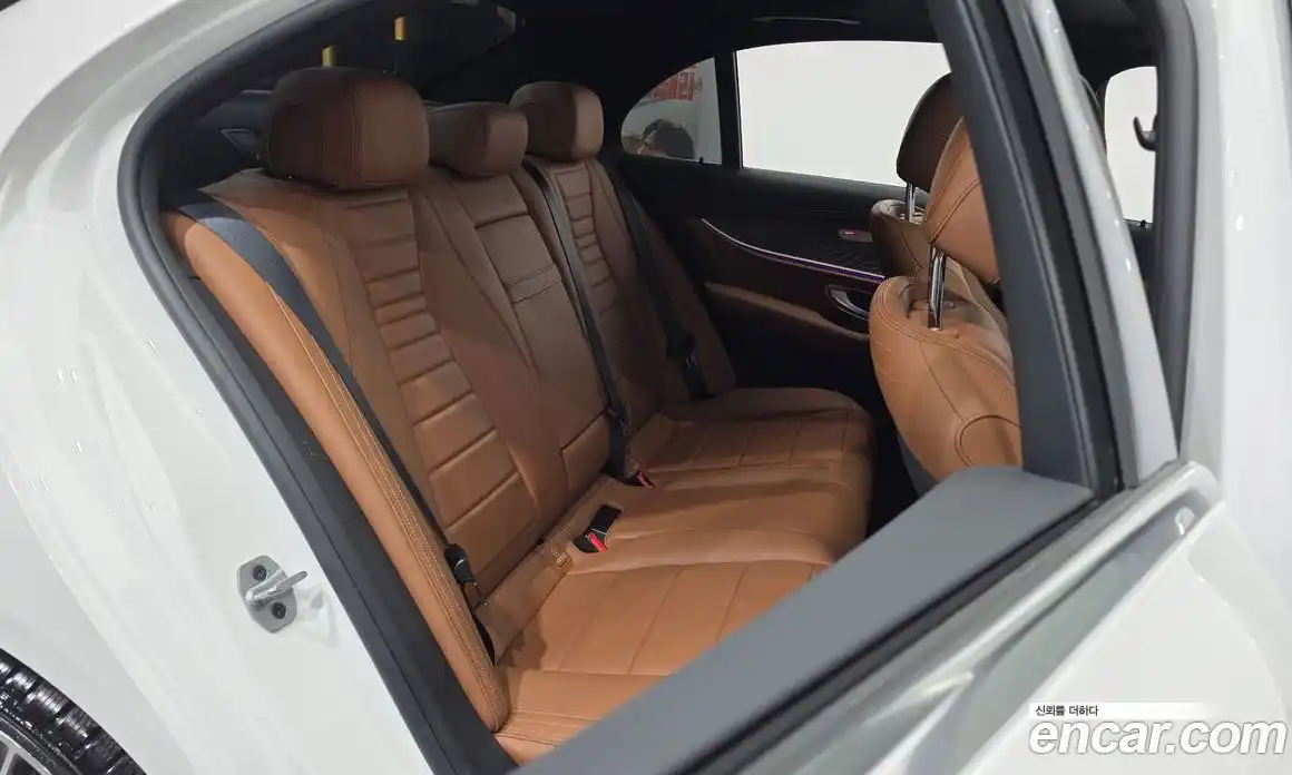 Mercedes-Benz E-Class 2021 2.0 автомат (гидро), фото 18