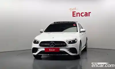Mercedes-Benz E-Class 2021 2.0 автомат (гидро), миниатюра 3