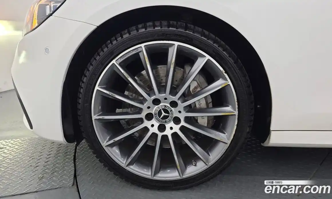 Mercedes-Benz E-Class 2021 2.0 автомат (гидро), фото 5